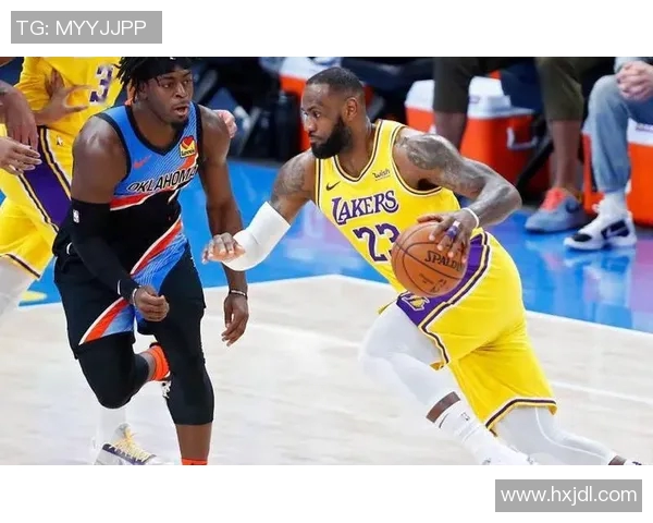 湖人对决雷霆精彩直播回顾球迷热情高涨全场沸腾